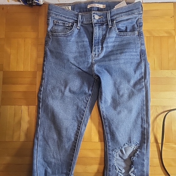 Levi's 720 Super Skinny Woman Size 24X30 - Picture 4 of 10